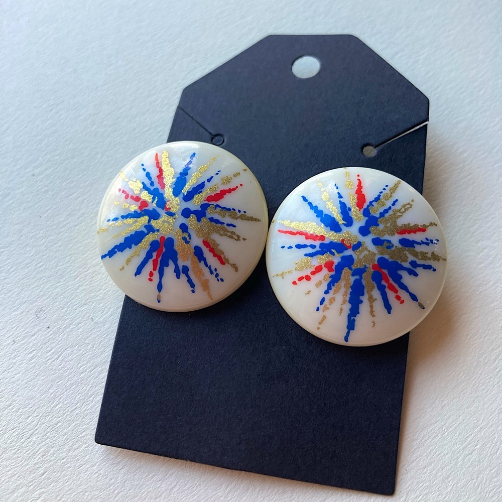 1980's Avon "Fireworks" Pierced Acrylic Earrings!